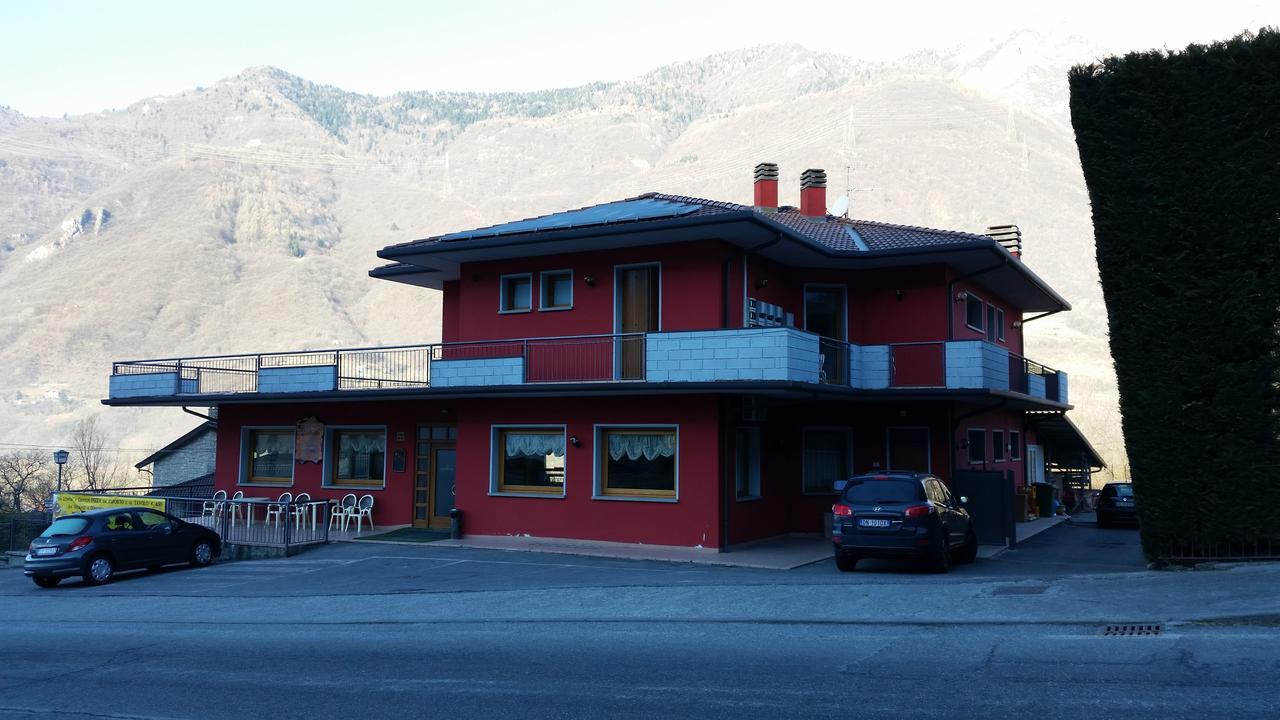 B&B La Villetta Breno Extérieur photo